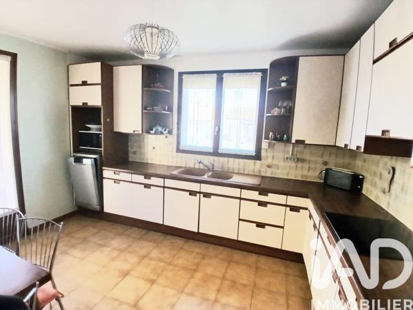 Maison à vendre 5 pièces 143 m² Béziers