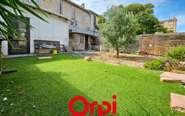 Appartement à vendre    11 pièces • 523 m2 Marseille 11