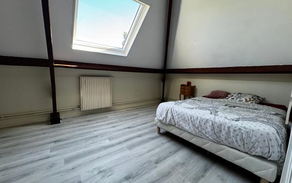 Maison à vendre    7 pièces • 208 m2 Bihorel