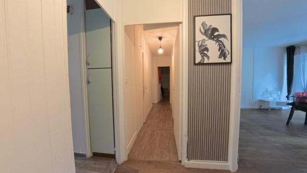 Généreux appartement familial 106 m² T6 en Rez de jardin proche gare, écoles et supermarché