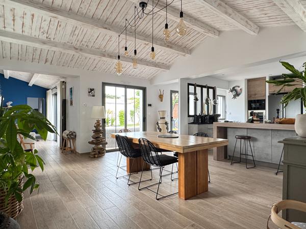 Maison Sainte Marie De Re 5 pièce(s) 139 m2