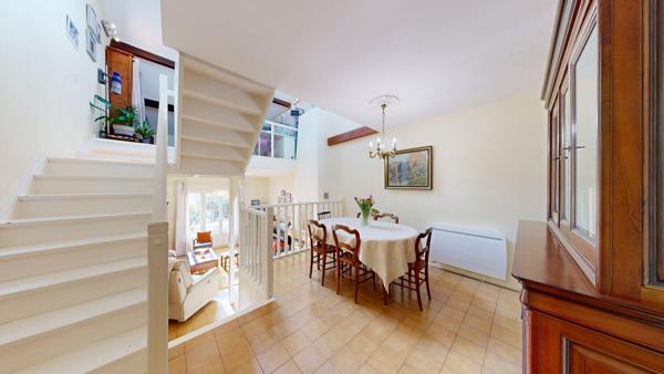 Maison Jouy Le Moutier 121m² 4 chambres