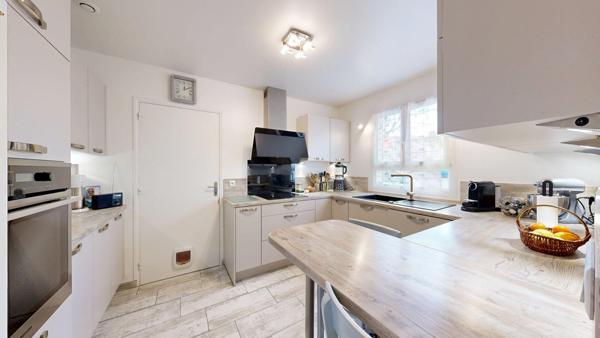 Maison Jouy Le Moutier 121m² 4 chambres