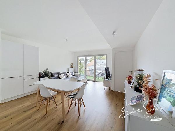 Angers Patton T3 63m2 balcon et place de parking
