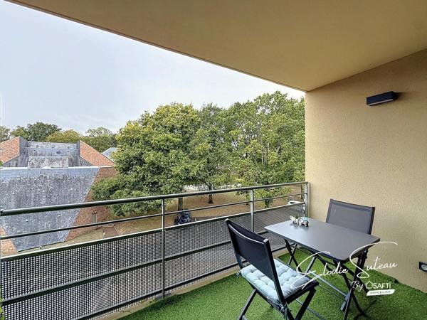 Angers Patton T3 63m2 balcon et place de parking