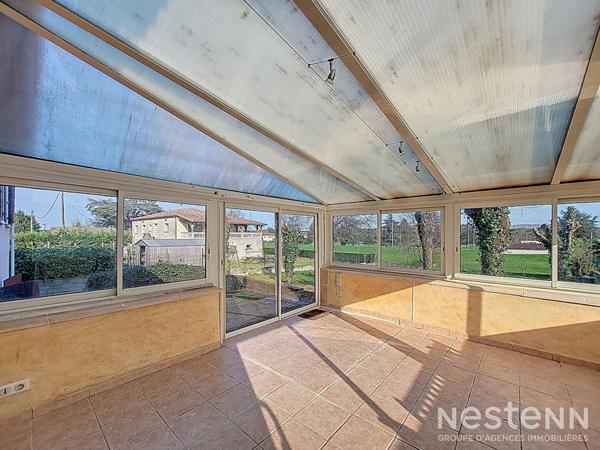 A Vendre Maison de 110 m² avec garage en sous-sol et jardin clôturé à Condom