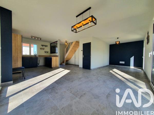 Maison à vendre 5 pièces 100 m² Saâcy-sur-Marne