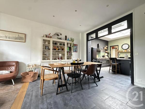 Maison à vendre  4 pièces - 110 m 2   WASQUEHAL  - 59