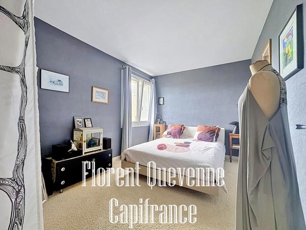 DERNIER ÉTAGE – 3 CHAMBRES – 47 m² DE PIÈCE DE VIE – BALCON AVEC VUE SUR PARC – GARAGE