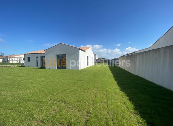Vente
                Maison130 m² - 4 Pièces -
                    etaules (17750)