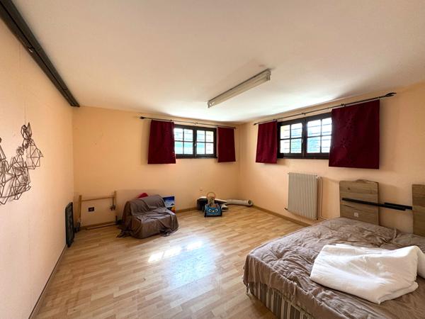 A VENDRE A AUTERIVE : MAISON T5 AVEC VUE PYRENEES, PROCHE COMMODITES