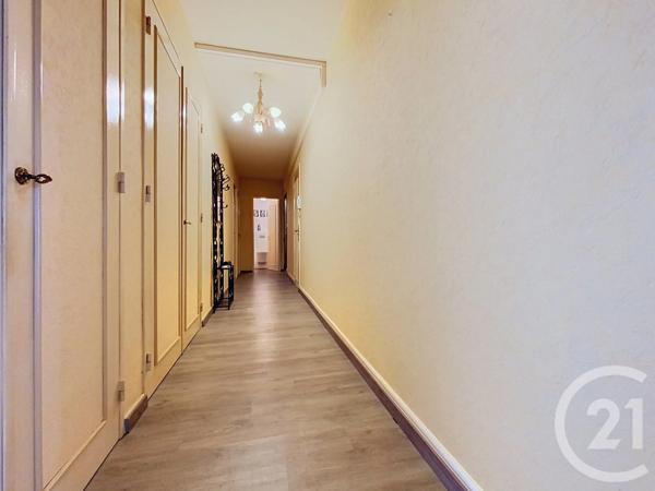 Appartement à vendre  3 pièces - 86,72 m 2   ROCHEFORT  - 17