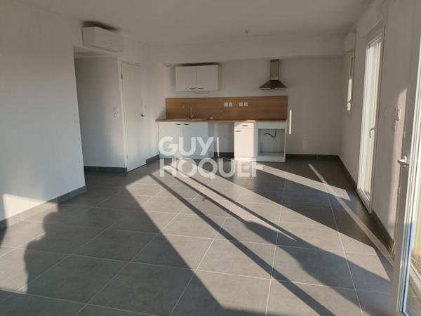 Appartement Monteux T4 de 93 m² au dernier étage avec immense terrasse/jardin de 72 m²