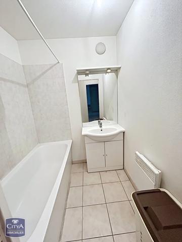 Appartement à vendre 2 pièces 51.6m² Saint-Quentin (02100)