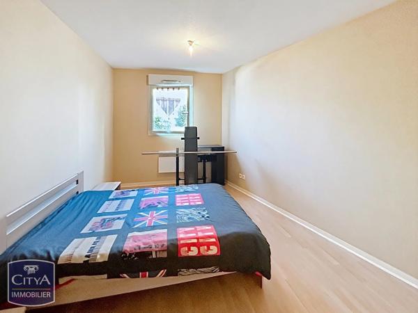 Appartement à vendre 2 pièces 51.6m² Saint-Quentin (02100)