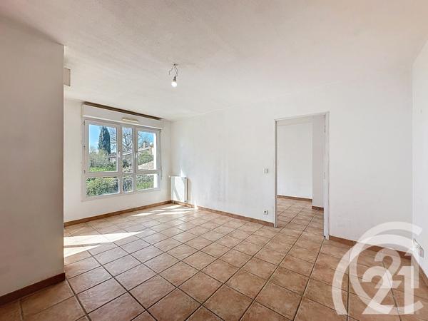 Appartement F2 à vendre  2 pièces - 48,70 m2 L ISLE SUR LA SORGUE - 84