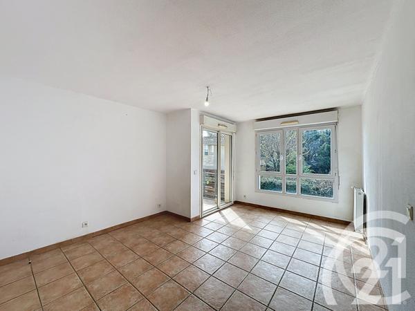 Appartement F2 à vendre  2 pièces - 48,70 m2 L ISLE SUR LA SORGUE - 84