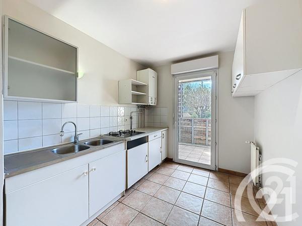 Appartement F2 à vendre  2 pièces - 48,70 m2 L ISLE SUR LA SORGUE - 84