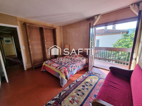 Villa d'architecte, beaux volumes, 6 chambres