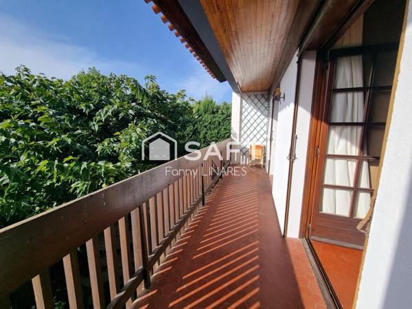 Villa d'architecte, beaux volumes, 6 chambres