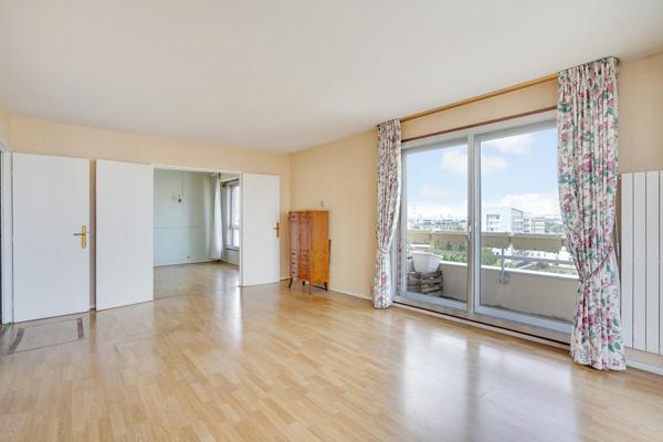 Lumineux 4 pièces de 84 m2 avec balcon de 10m2