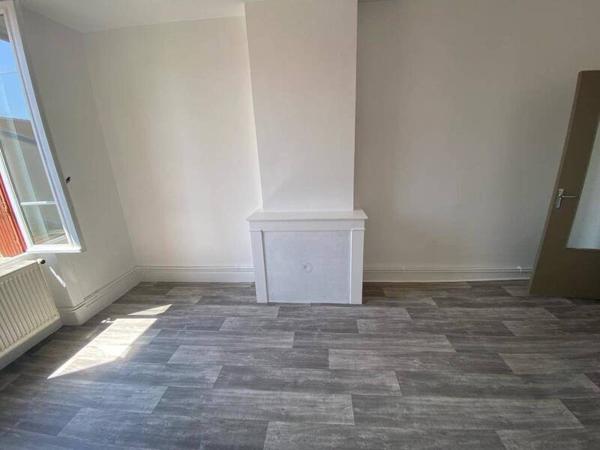 Appartement 1 pièce                                        - 42000 Saint-Étienne Réf : 13254
