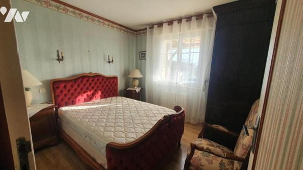 Maison d'habitation dans hameau en campagne