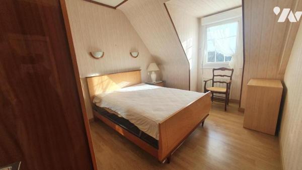 Maison d'habitation dans hameau en campagne