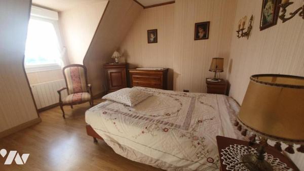 Maison d'habitation dans hameau en campagne