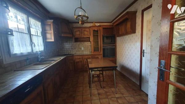 Maison d'habitation dans hameau en campagne