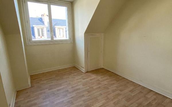 Appartement à louer    2 pièces •  Tours