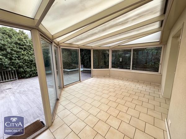 Maison à vendre 7 pièces 228m² Joué-lès-Tours (37300)