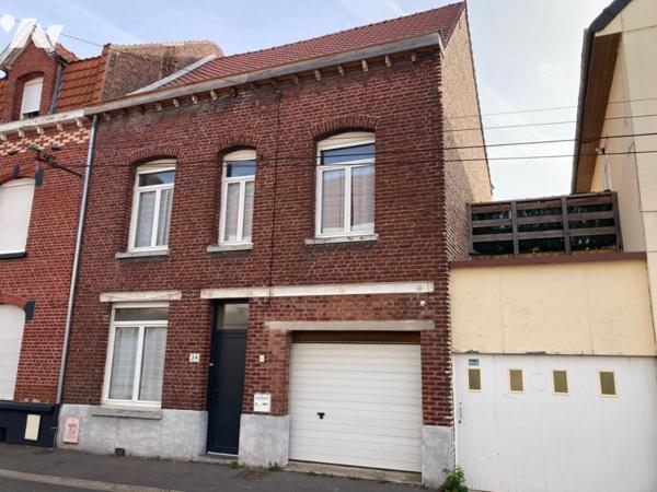 MAISON EN BRIQUES 6 CHAMBRES À VENDRE À LA BASSÉE