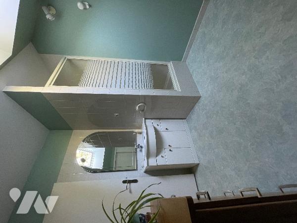 NOYAL SUR VILAINE
Longère 200m² habitables + dépendances - Terrain 5021m²