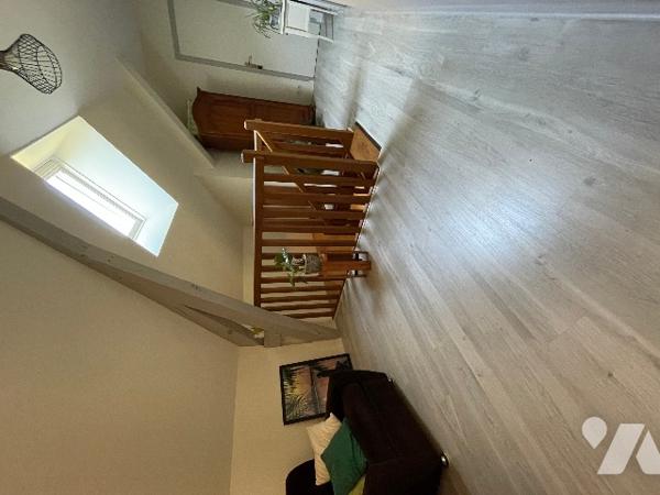 NOYAL SUR VILAINE
Longère 200m² habitables + dépendances - Terrain 5021m²