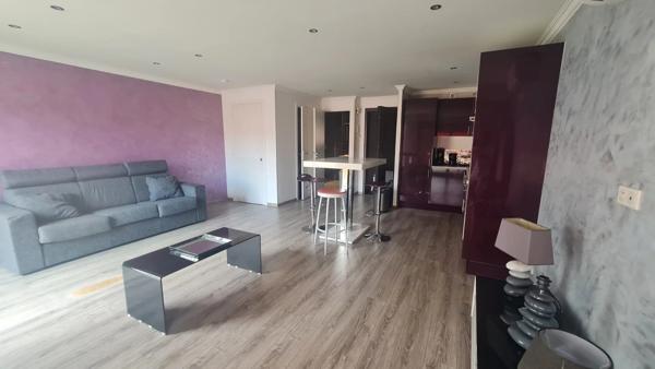 Vente                                                      Appartement
                        
                     1 pièces                      40 m2                     à Nice