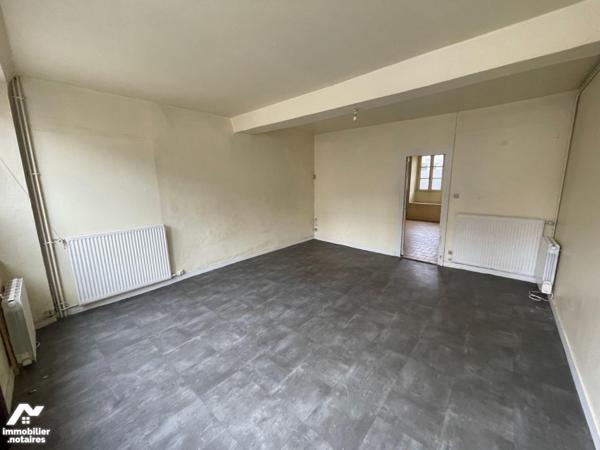 Ensemble immobilier à COUTERNE (Rives d'Andaine) 6 kms de Bagnoles de l'Orne et 12 kms de Lassa...