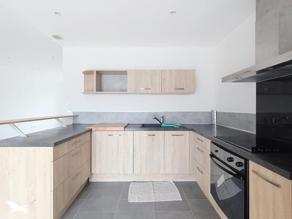 Maison à vendre 215 000 € Calmont 4 p 91 m² DPE C
