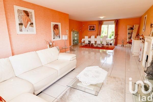 Maison traditionnelle 8 pièces de 250 m² à Phalsbourg (57370)