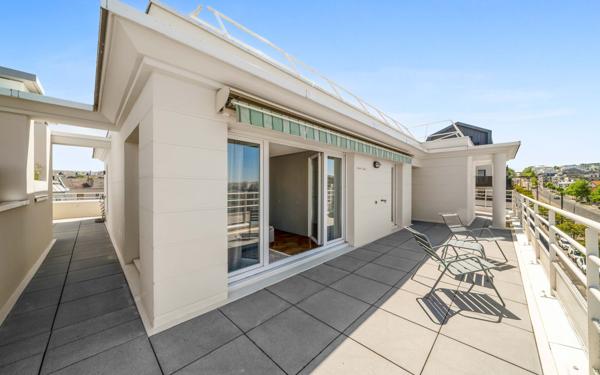 Appartement à vendre    5 pièces • 193,09 m2 Châtillon