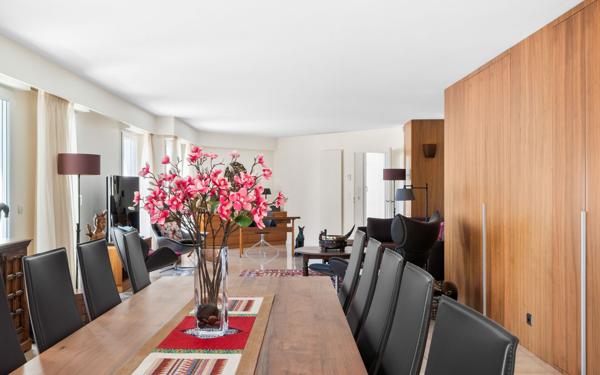 Appartement à vendre    5 pièces • 193,09 m2 Châtillon