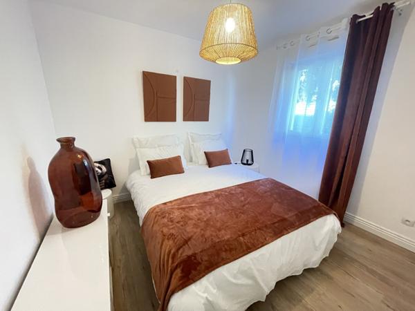 2 pièces, Centre ville Parking. Résidence de standing. Cavalaire-sur-Mer (83240)