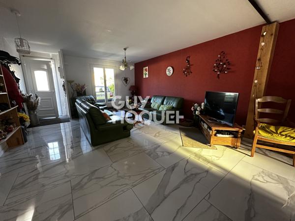 Maison à vendre de 4 pièces de 95 m² jardin .