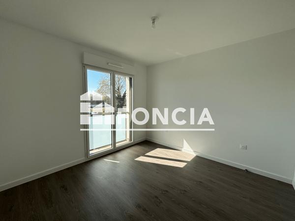 Location Appartement 2 pièces 42.31 m² - 16 AVENUE BREBANT Reims 51100