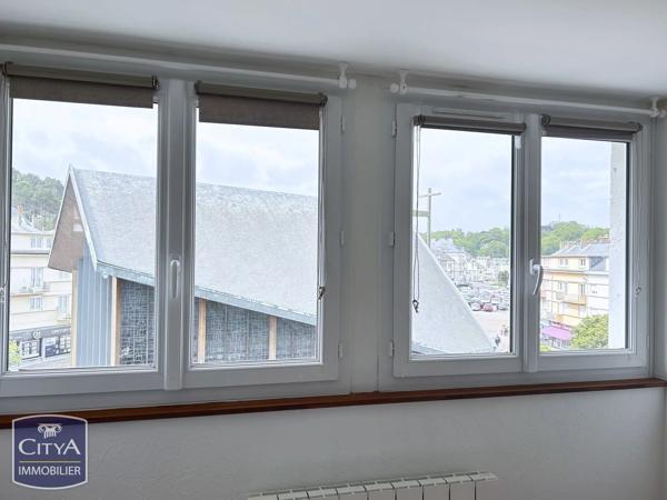 Appartement à vendre 2 pièces 46.58m² Saint-Valery-en-Caux (76460)