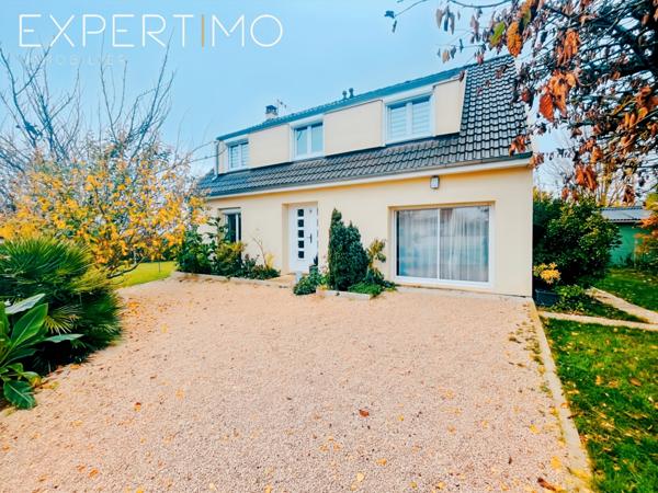Boutervilliers (91150) Belle maison familiale de 163 m2 avec terrain constructible à Bouttervilliers proche Etampes