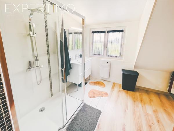 Boutervilliers (91150) Belle maison familiale de 163 m2 avec terrain constructible à Bouttervilliers proche Etampes