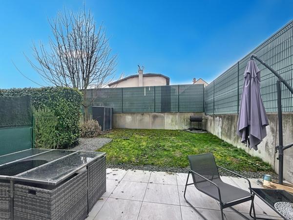 Appartement t4 avec jardin et parking