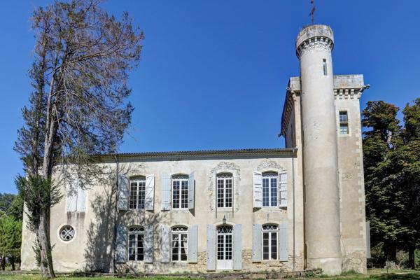 Vente Château Lectoure 30 Pièces 1432 m²