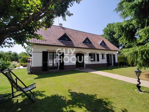 À vendre : Maison d'exception à Péronne (80200) - 204 m² avec 4 chambres !